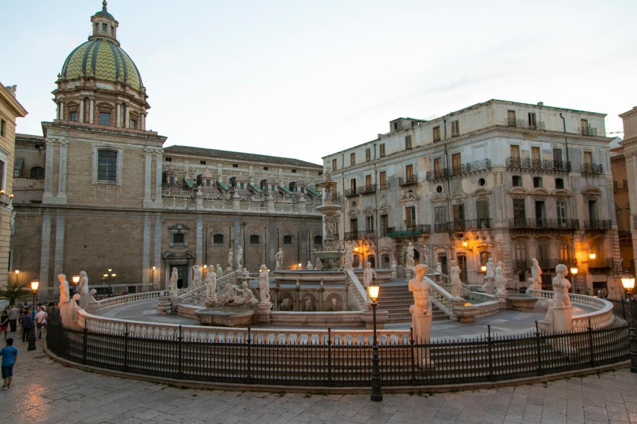 Suite Quaroni Палермо Екстер'єр фото